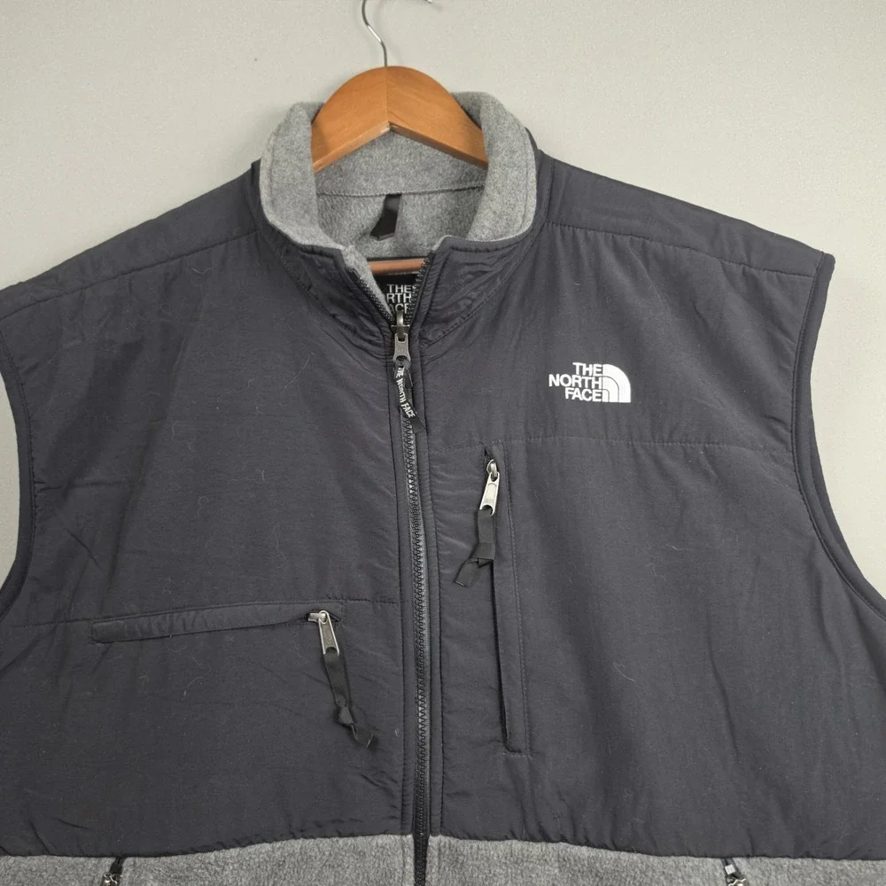 The North Face Mens XL Denali Full Zip Polartec Fleece Vest Charcoal Grey Black